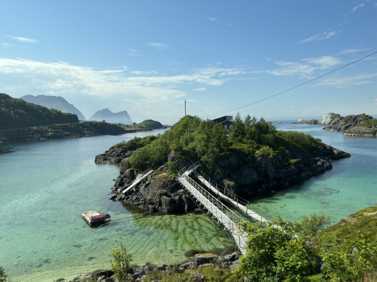 Inseln unter der Mitternachtssonne